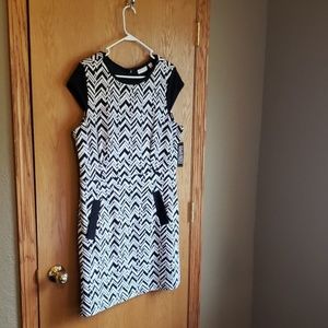 Black and White printed dress